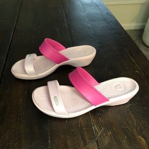 Size 7 pink Crocs